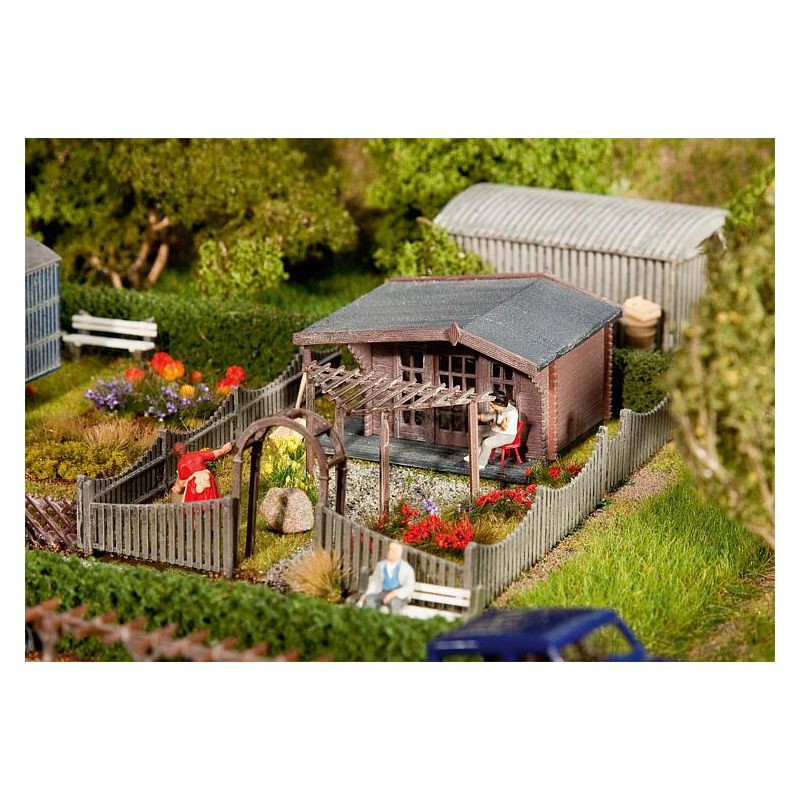 Faller 180491 Kert pavilonnal