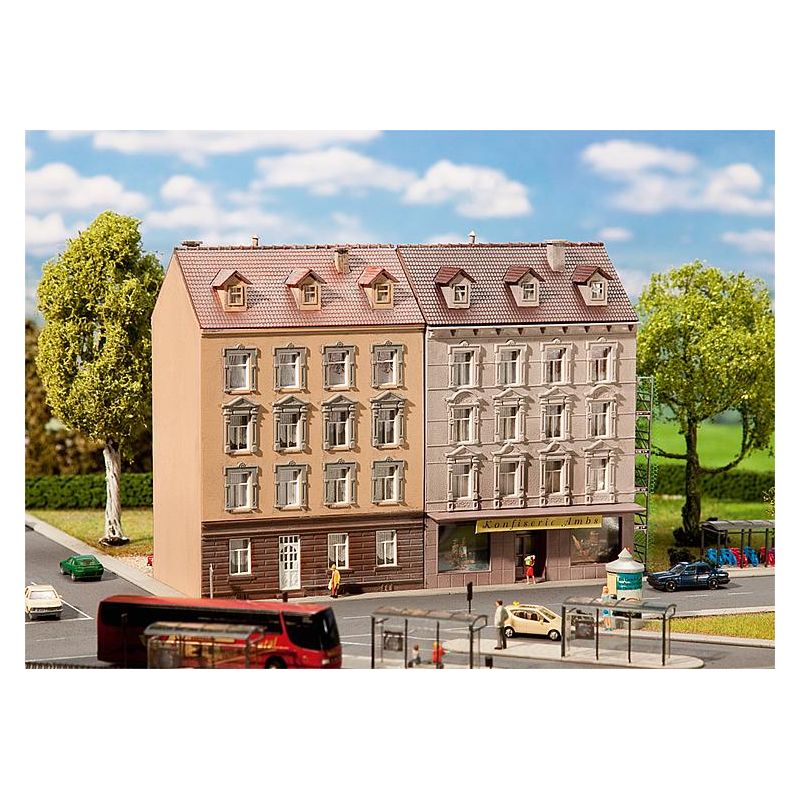 Faller 232311 Városi ház, 2 db, patinásított