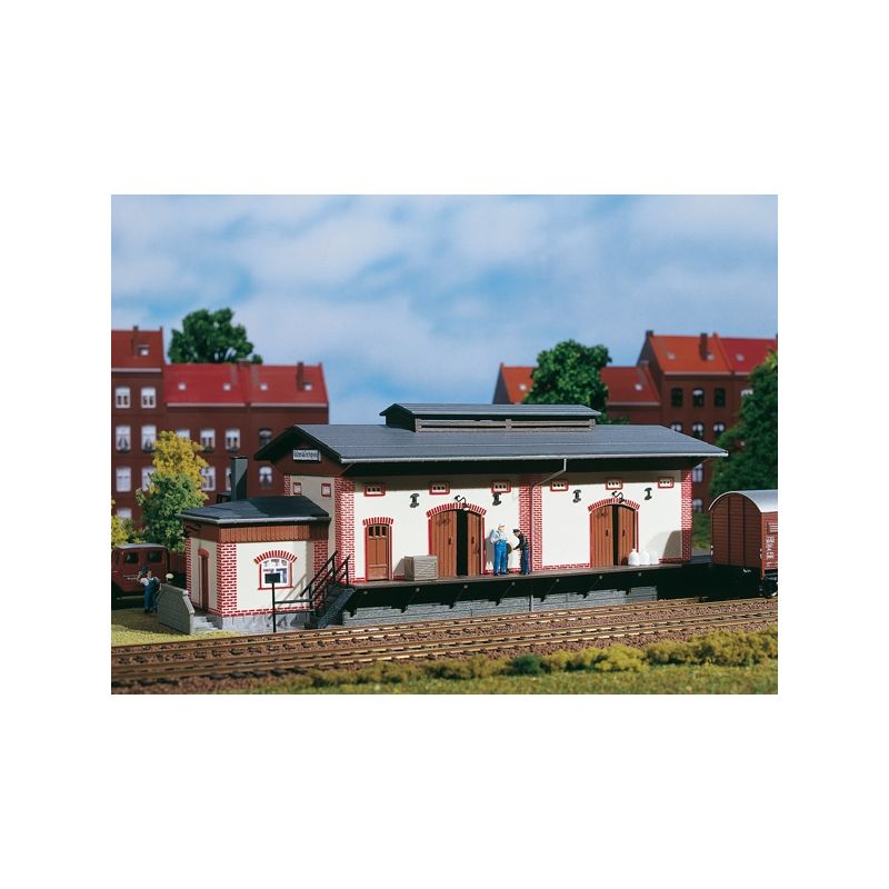 Auhagen 11399 Tehervonati raktár