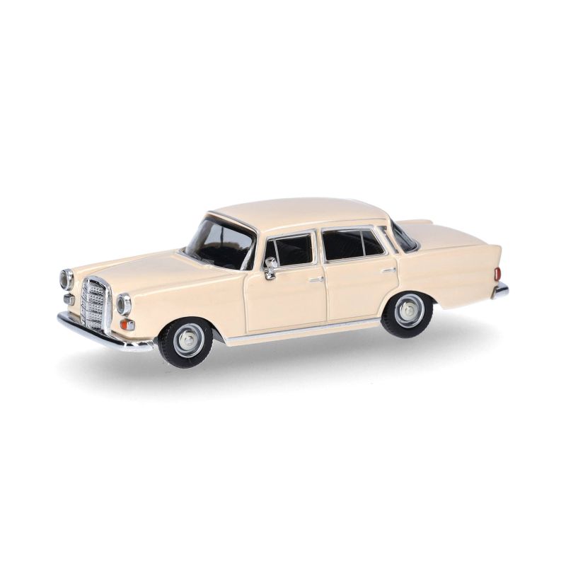 HERPA 420457-003 Mercedes-Benz 200