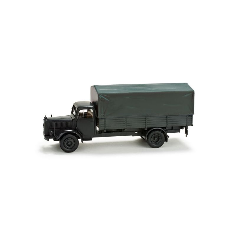 Herpa 743754 Mercedes-Benz L 4500 ponyvás teherautó