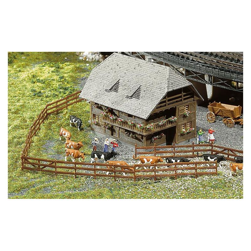 Faller 180408 Fakerítés, deszkakerítés karámhoz, 1341 mm, 18 db