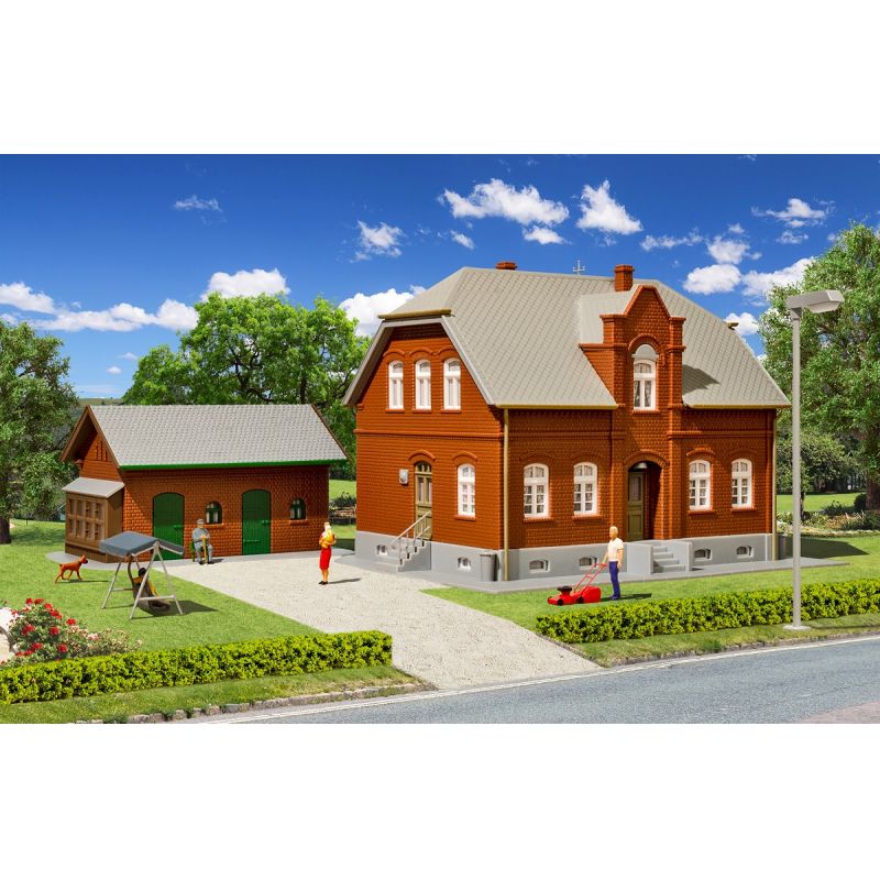 Kibri 38188 Vidéki ház melléképülettel, Oberhausen