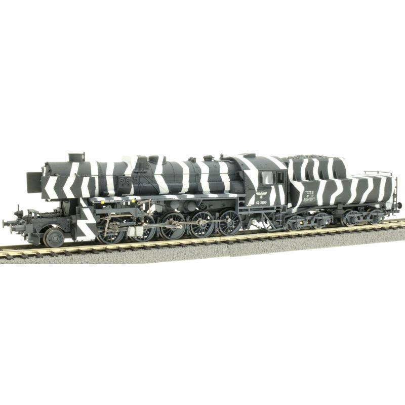 Liliput 131524 Gőzmozdony BR 52 3109, DRB II, téli álcázófestéssel