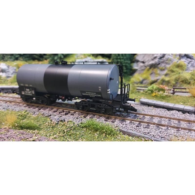 Liliput 235985 Tartálykocsi fékhíddal, ÖMV 'Österreichische Mineralölverwaltung Wien', ÖBB III