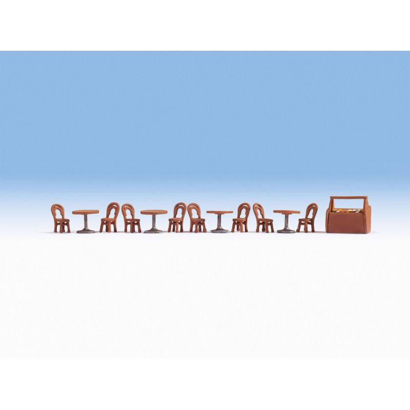 Noch 14824 Kávéházi asztalok és székek