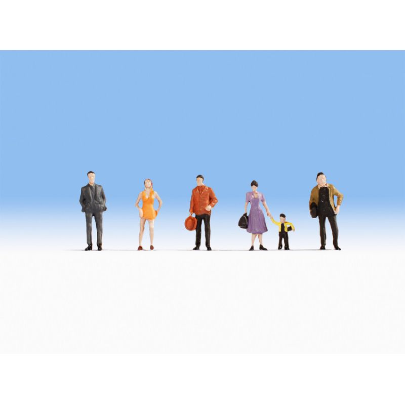 Noch 18101 Várakozó utasok, gyalogosok