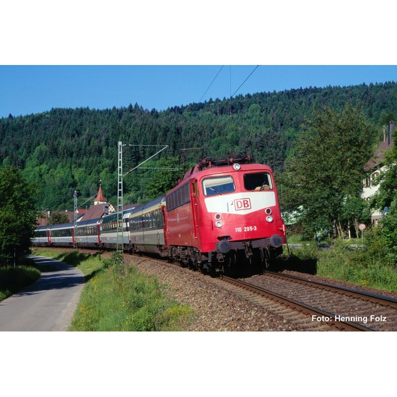 PIKO 21777 Villanymozdony, BR 110.3, DB AG V, hangdekóderrel