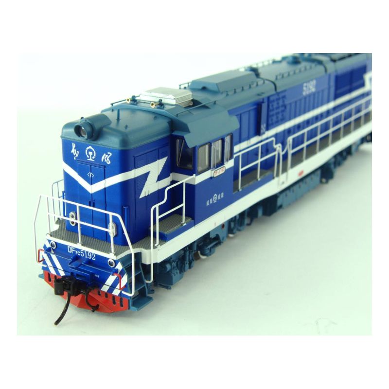 Piko 52704 Dízelmozdony DF7C, Chengdu Railway VI