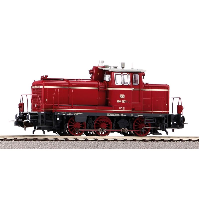 PIKO 52830 Dízelmozdony BR 260 587-1, DB IV
