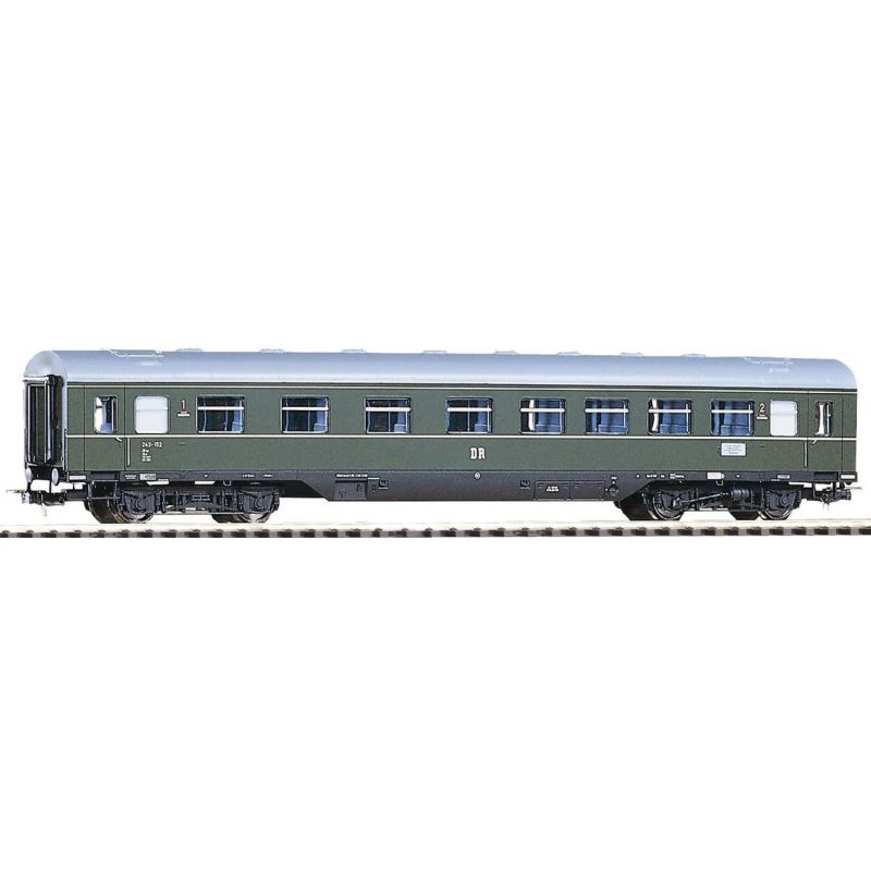 Piko 53241 Modernizált személykocsi 1./2. o. AB4ge DR III Schürzenwagen