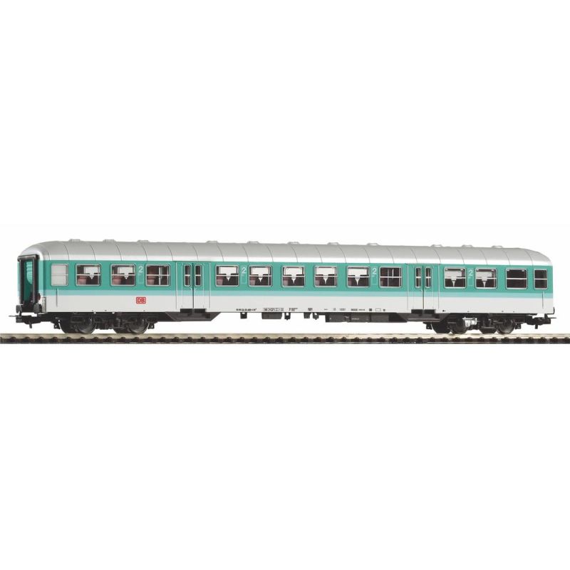 PIKO 57697 ingajárati kocsi n-wg. 1./2. o. DB AG mint V