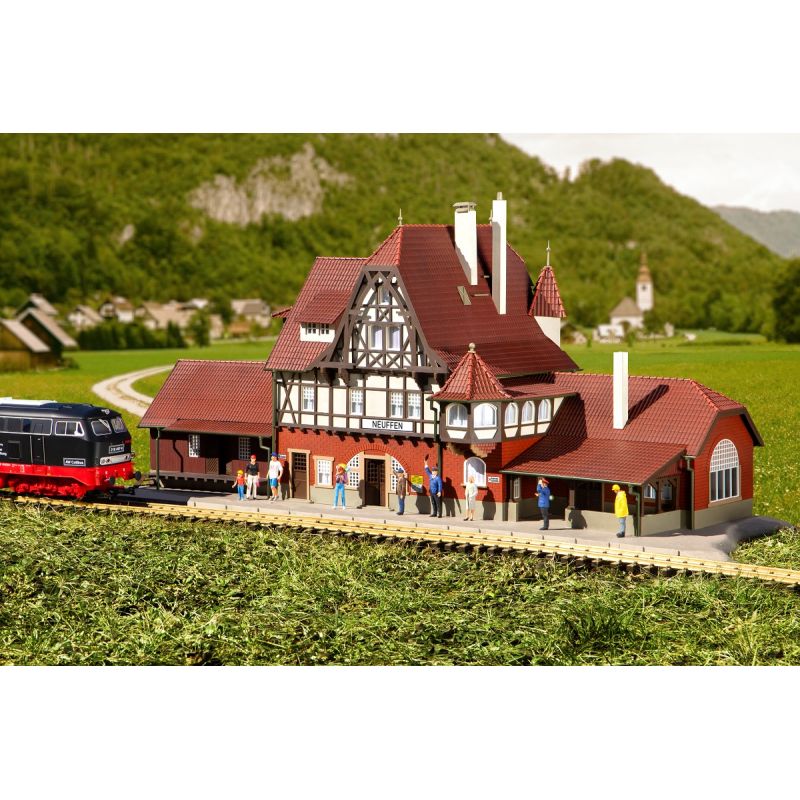 PIKO 65000 G-Bahnhof Neuffen