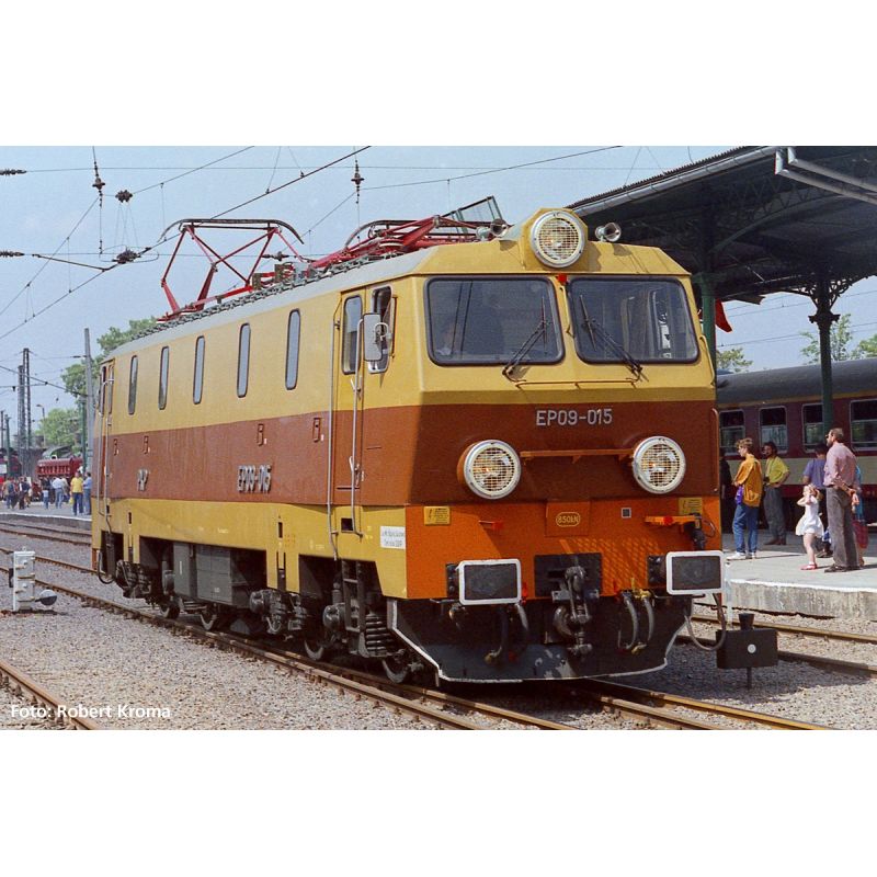 PIKO 97530 Villanymozdony EP09 015 PKP V + DSS PluX22