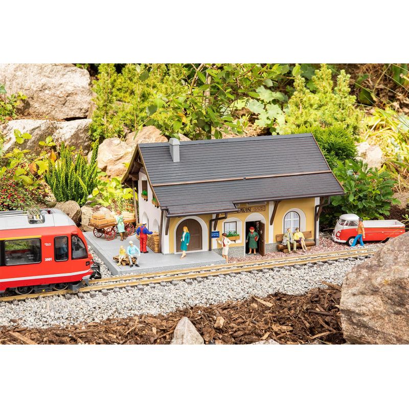 Pola 330861 Lavin állomás