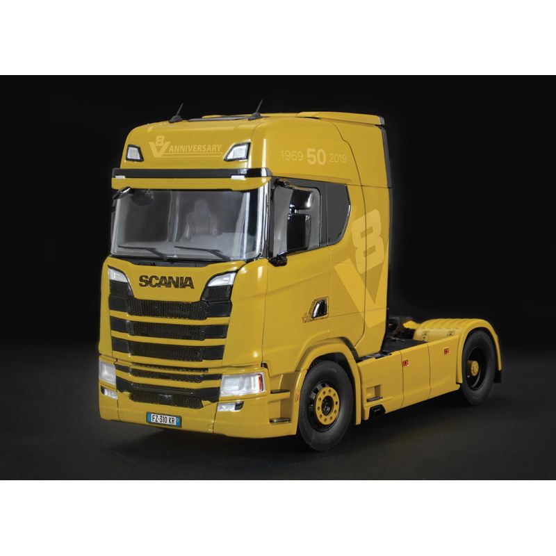 Italeri Scania s730 HIGHLINE