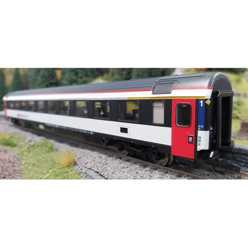 Roco 74634 Személykocsi, 1.o. Apm, EC, SBB VI