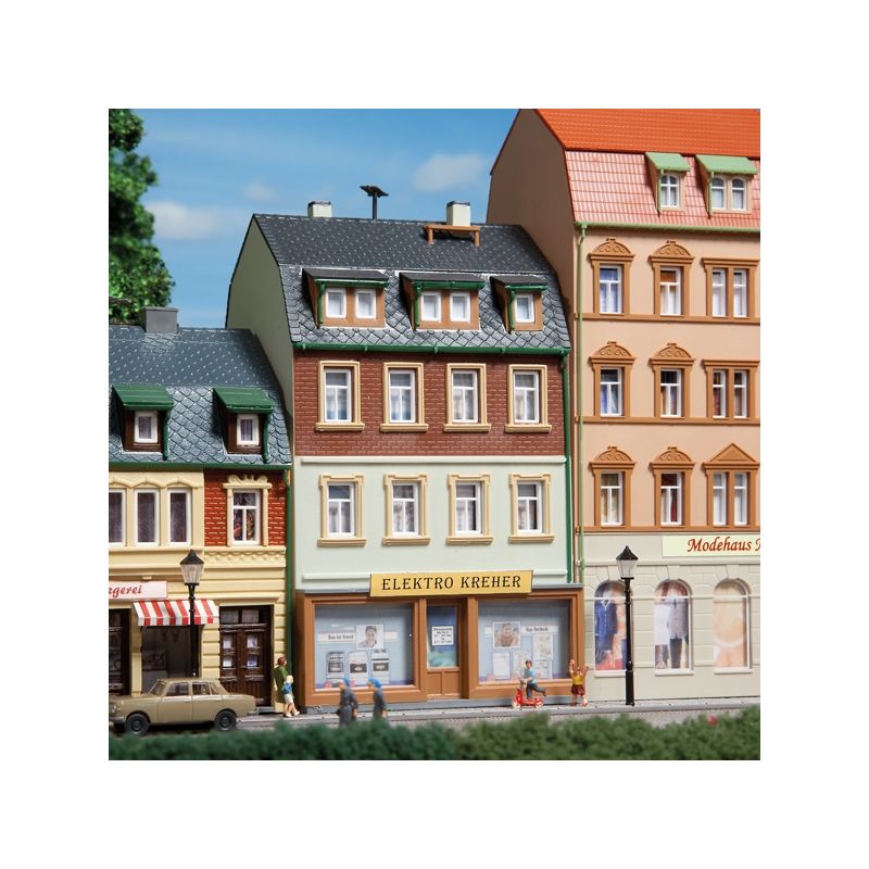 Auhagen 12252 Városi ház bolttal, Nr. 3, H0/TT