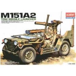 Academy 13406   M151A2 TOW MISSILE LAUNCHER   1:35