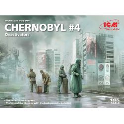 ICM 35904 Csernobil Likvidátor figurák és utca részlet