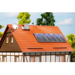 Auhagen 41651 Háztetőre szerelhető napelemek, napkollektorok, parabolaantennák