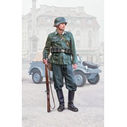 Italeri 7407 Német gyalogsági katona