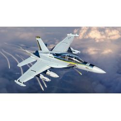 ITALERI 2716 EA - 18G Growler