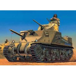 Academy 13206 M3 LEE Medium Tank