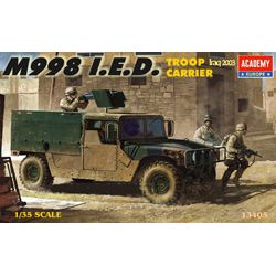 Academy 13405  M998 I.E.D. Gun Truck 1:35 Academy  1:35