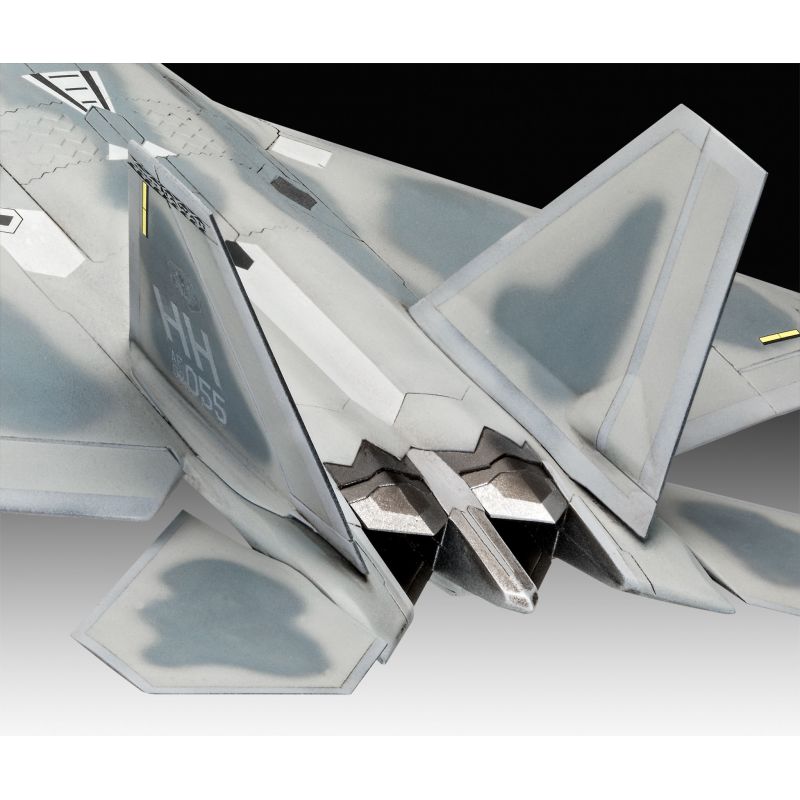 Revell 03858 Lockheed Martin F-22A Raptor