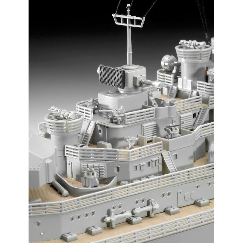 Revell 05040 Battleship Bismarck