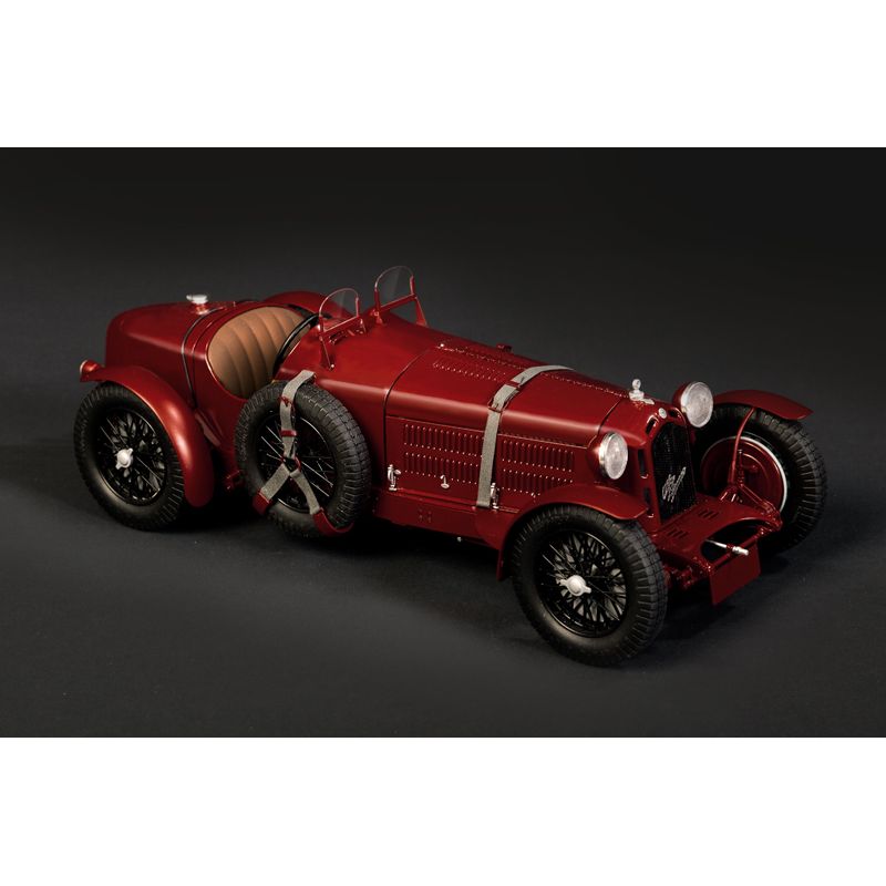 Italeri 4708s Alfa Romeo 8C/2300 “Roadster”