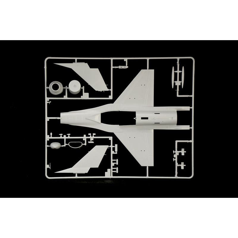 Italeri 2786s F-16A Fighting Falcon