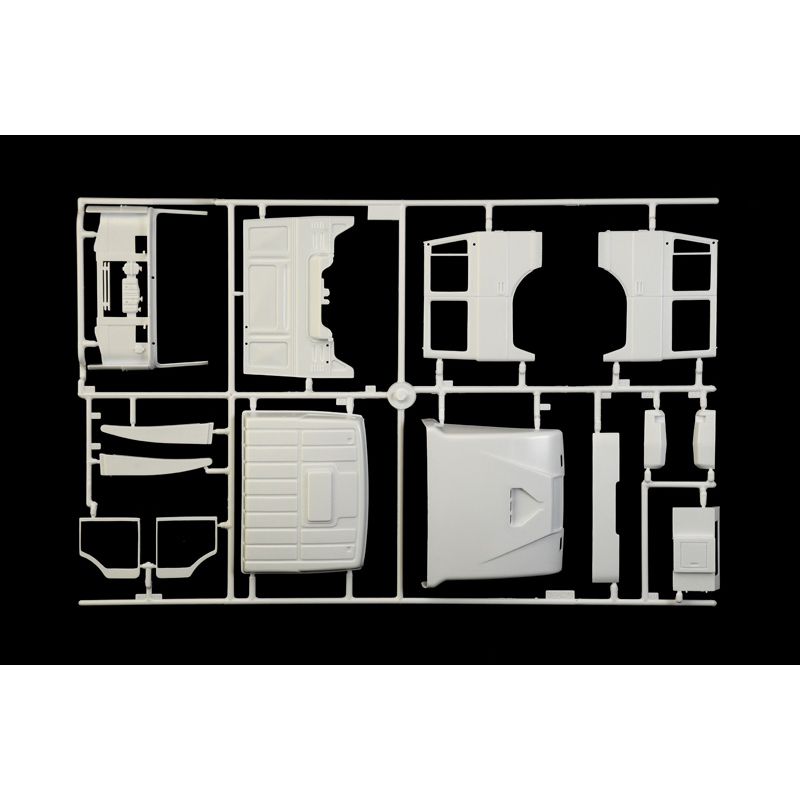 Italeri 3926 IVECO Turbostar 190.48 Special