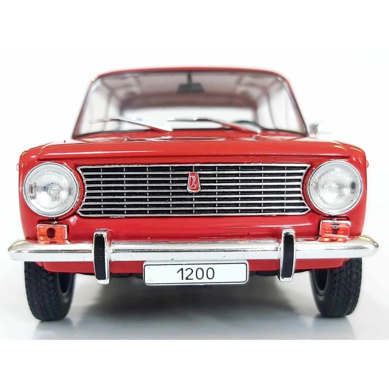 Lada 1200  1970 1/24 piros