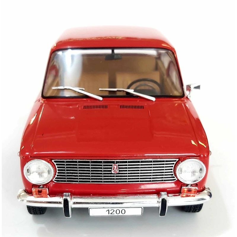 Lada 1200  1970 1/24 piros