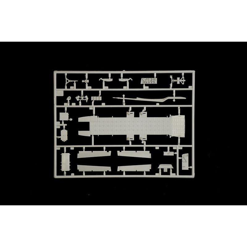 Italeri 1450s C-27A Spartan / G.222