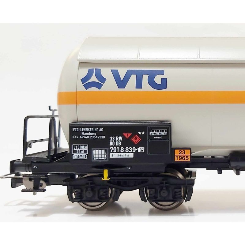 PIKO 24609 Tartálykocsi fékhíddal, nagynyomású gáz szállítására, napvédő tetővel, VTG, DB AG V