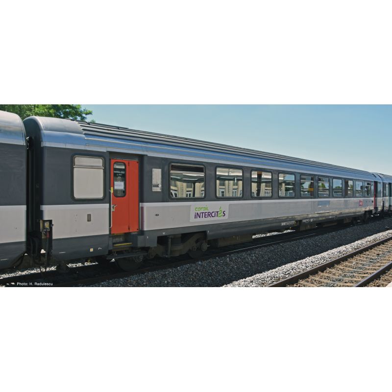 Roco 74536 Személykocsi 1.o. A9tu, Corail SNCF V-VI