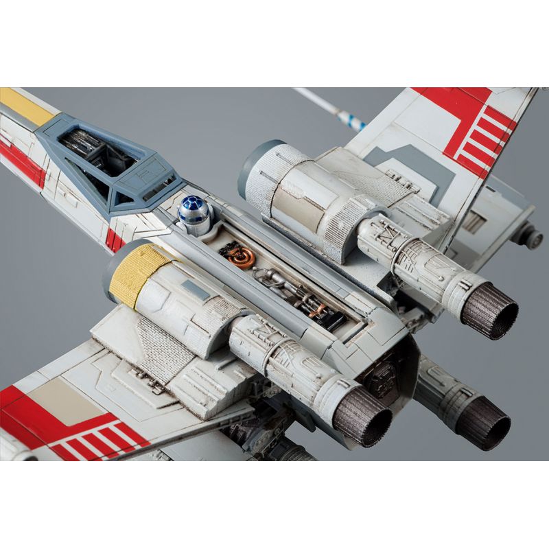 01200 Revell Star Wars X-Wing Starfighter 1/72